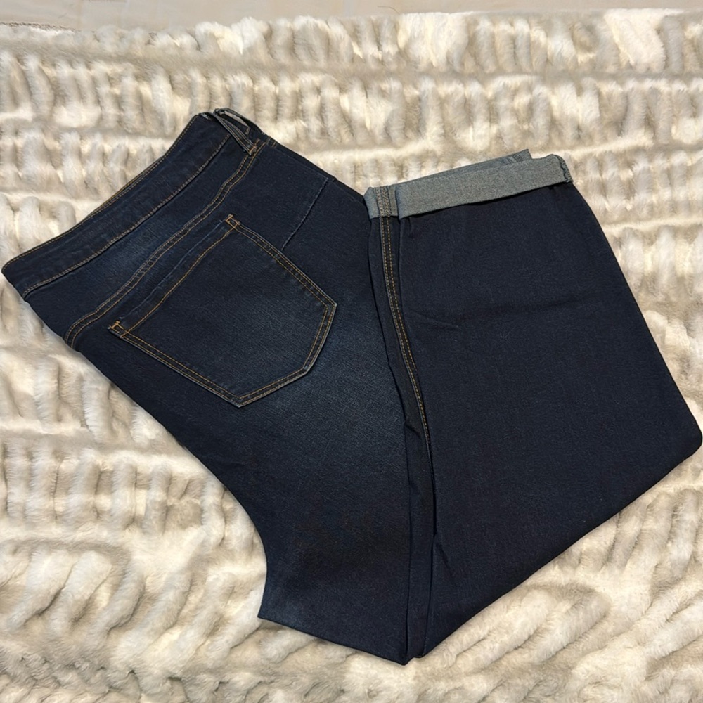 Makers Maddox Cuffed Skinny Jean - Dark Wash size 22W